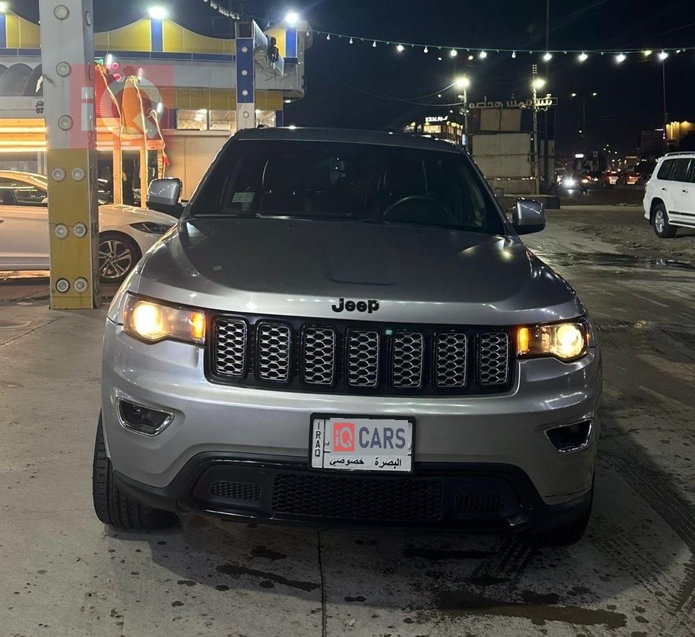 جيب جراند شيروكي